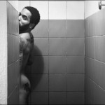 lenny-kravitz sous la douche